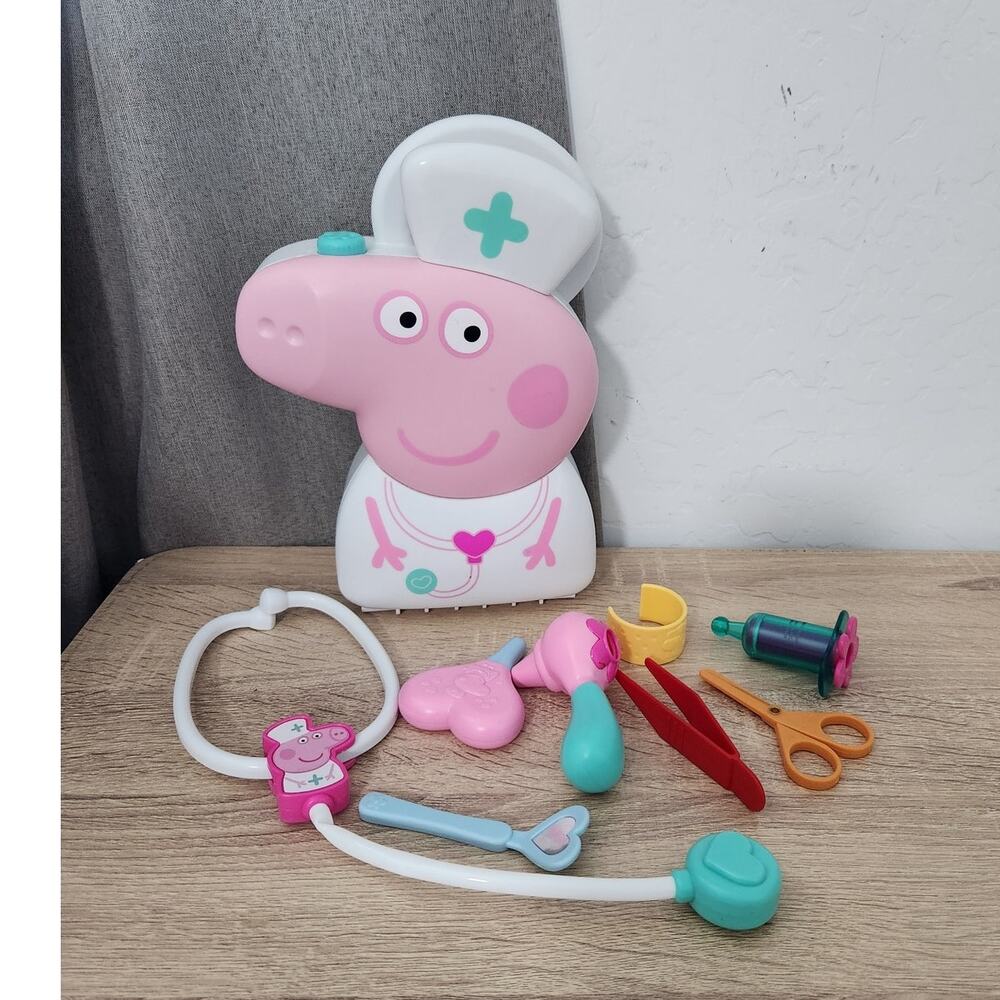 Peppa Pig Nurse Doctor Checkup Playset Case Hospital Kit Costume Toy Dress Up